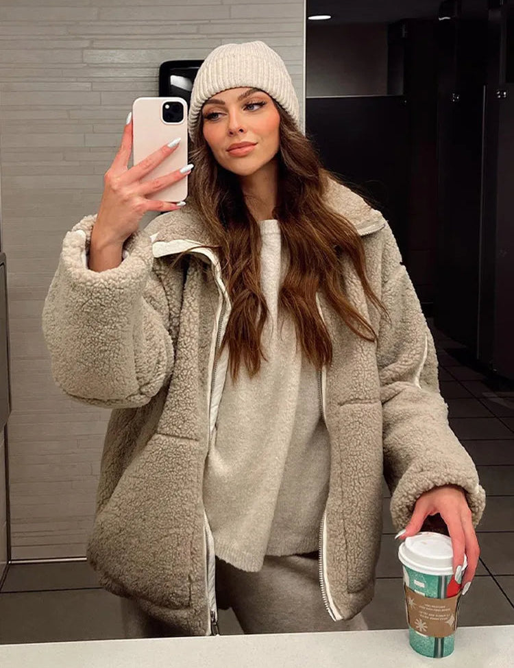 Women's Oversized Fleece Jacket with Zipper Front and High Collar