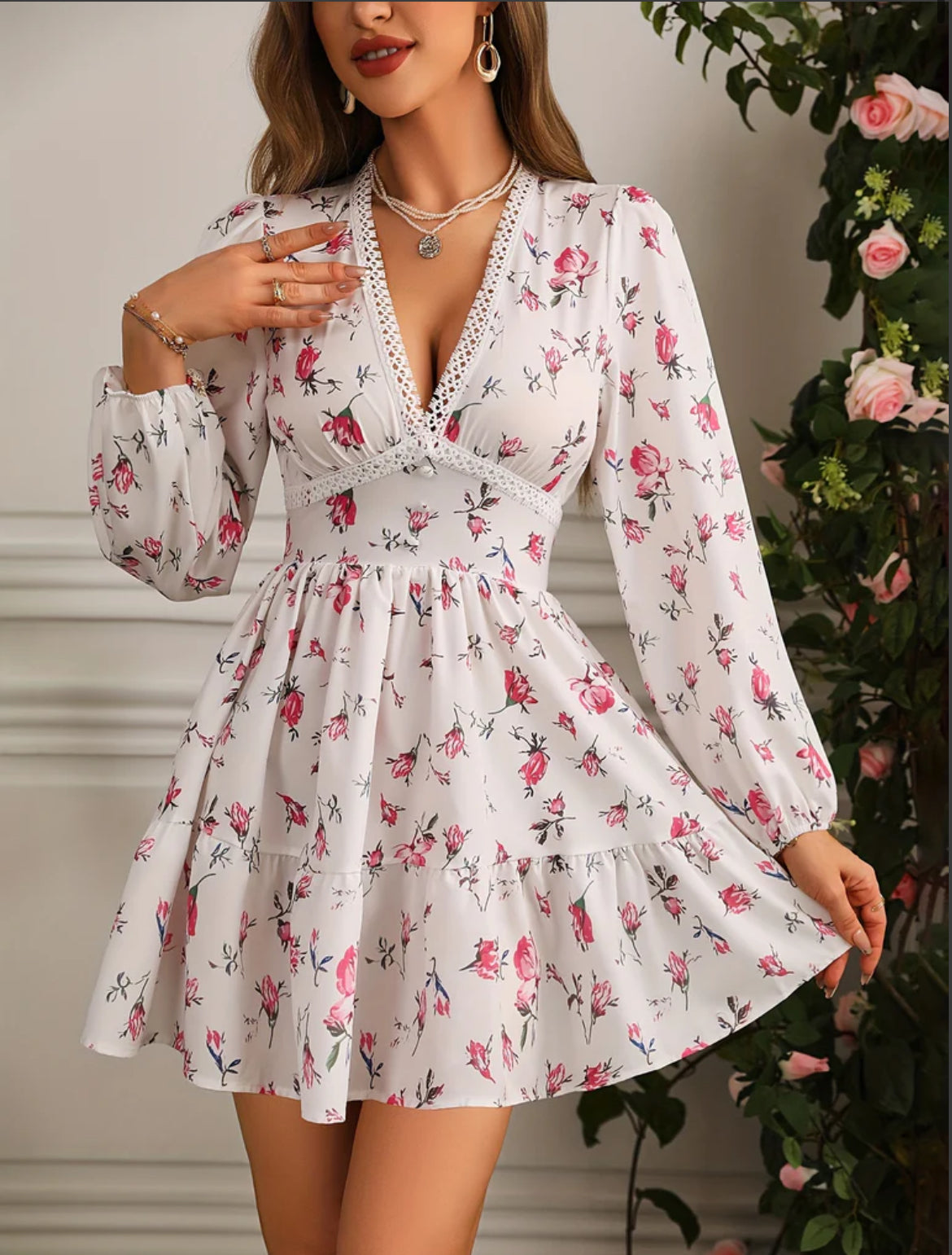 Women’s Floral Mini Dress With Long Puff Sleeves And V-Neckline