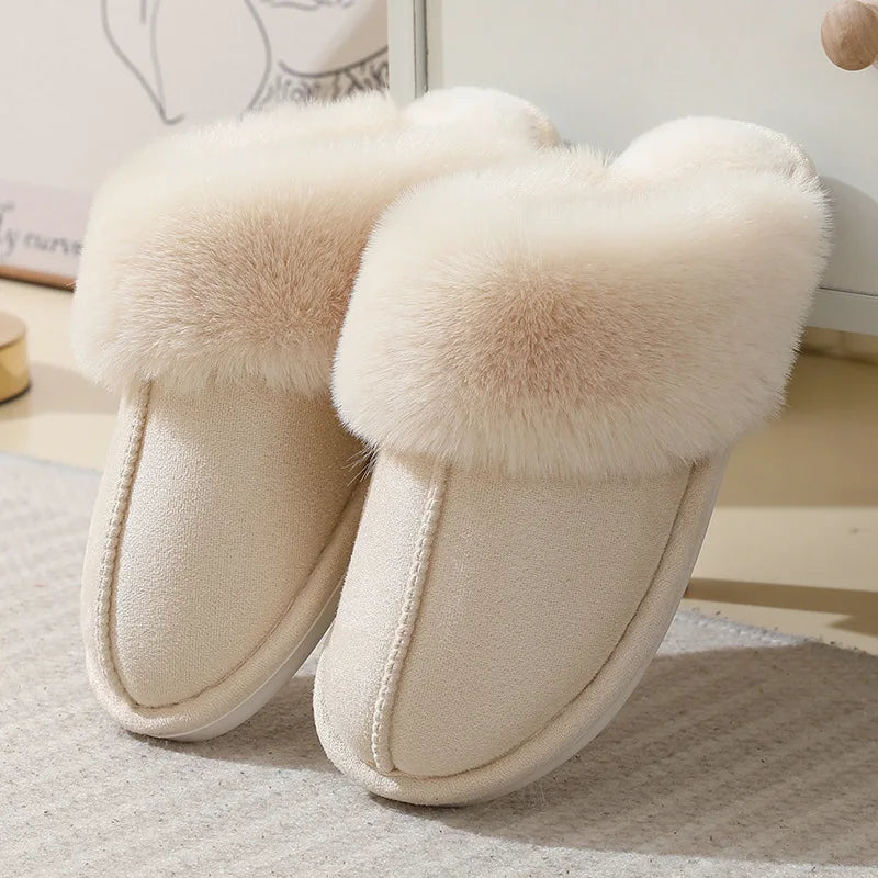 Women's Plush Indoor Slippers with Soft Lining and Cozy Comfort