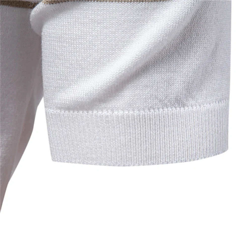 Men's Short-Sleeve Zip Polo Shirt with Chest Stripe and Slim Fit